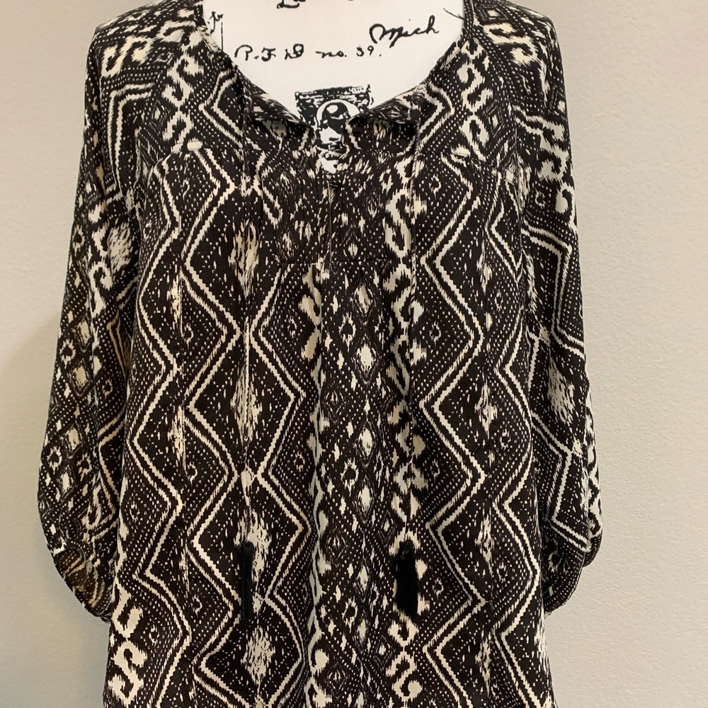American Eagle Brown and Cream Peasant Blouse